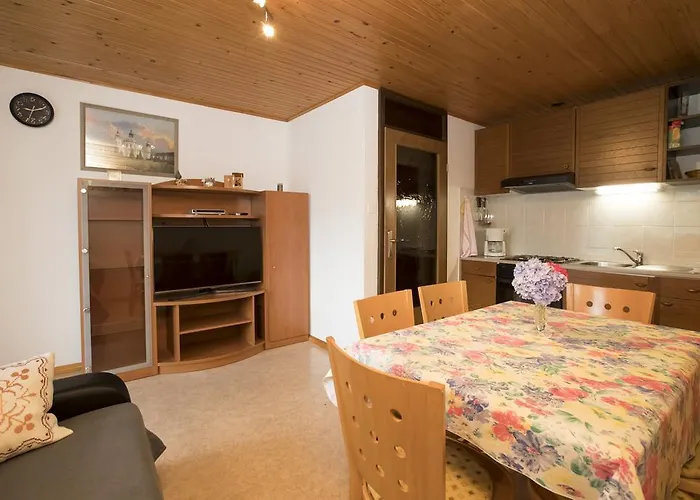 Apartamento Turisticna Kmetija Gartner 3a *